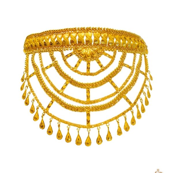 These lovely and elegant gold Kantha Chik Designs are ideal for women who love sleek, edgy, and youthful look.Gold Kantha Chik designs in 15.08 grams are perfect for look as well as cost.