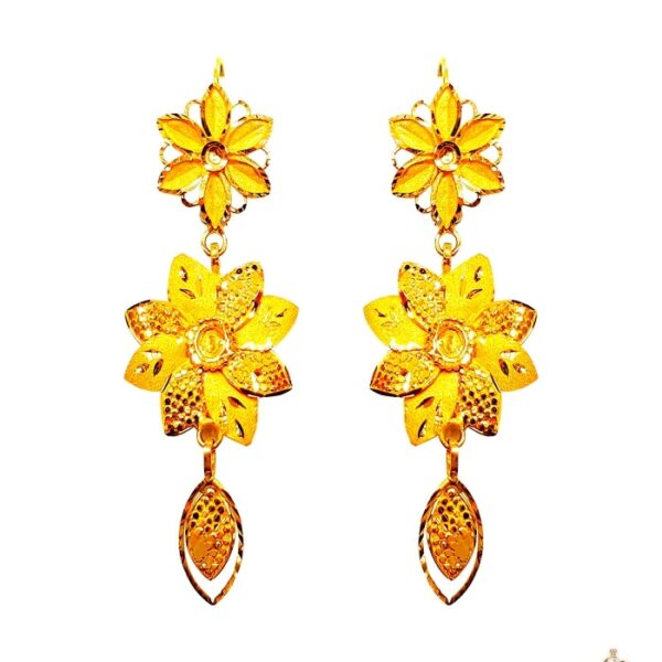 Gold earrings design can make your look all the prettier any day of the week! 21 carat pure gold earring bring a hint of luxury to your outfit. This simple gold earrings design weight only 3.95 gram.
