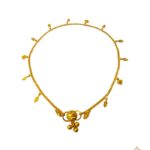 This payel designed in a style evocative of Medieval fashion.It is a lightweight gold payel.its look classy and fabulous.It has 22 carat purity and weight only4.49 grams