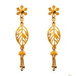 Enhance your look with 22k gold kaner dul from Chowdhury Gold. Shop our incomparable new kaner dul for your new favorite pair. The weight of this kaner dul is 3.28gm.